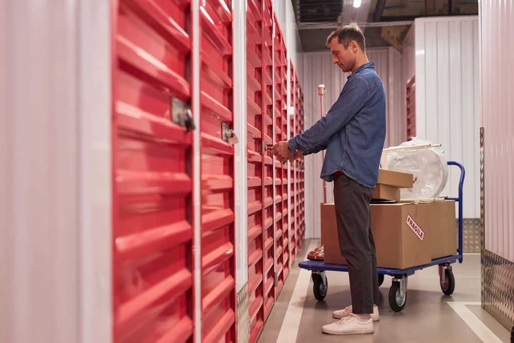 Warehouses & facilities